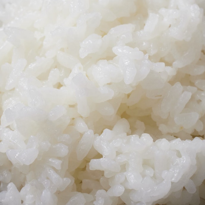水分を含んでおり、一粒一粒が大きい。噛み応えのある食感が楽しめる