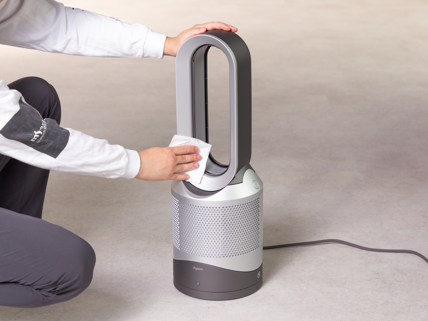 F029　ダイソン　dyson pure hot+cool HP00 空気清浄機