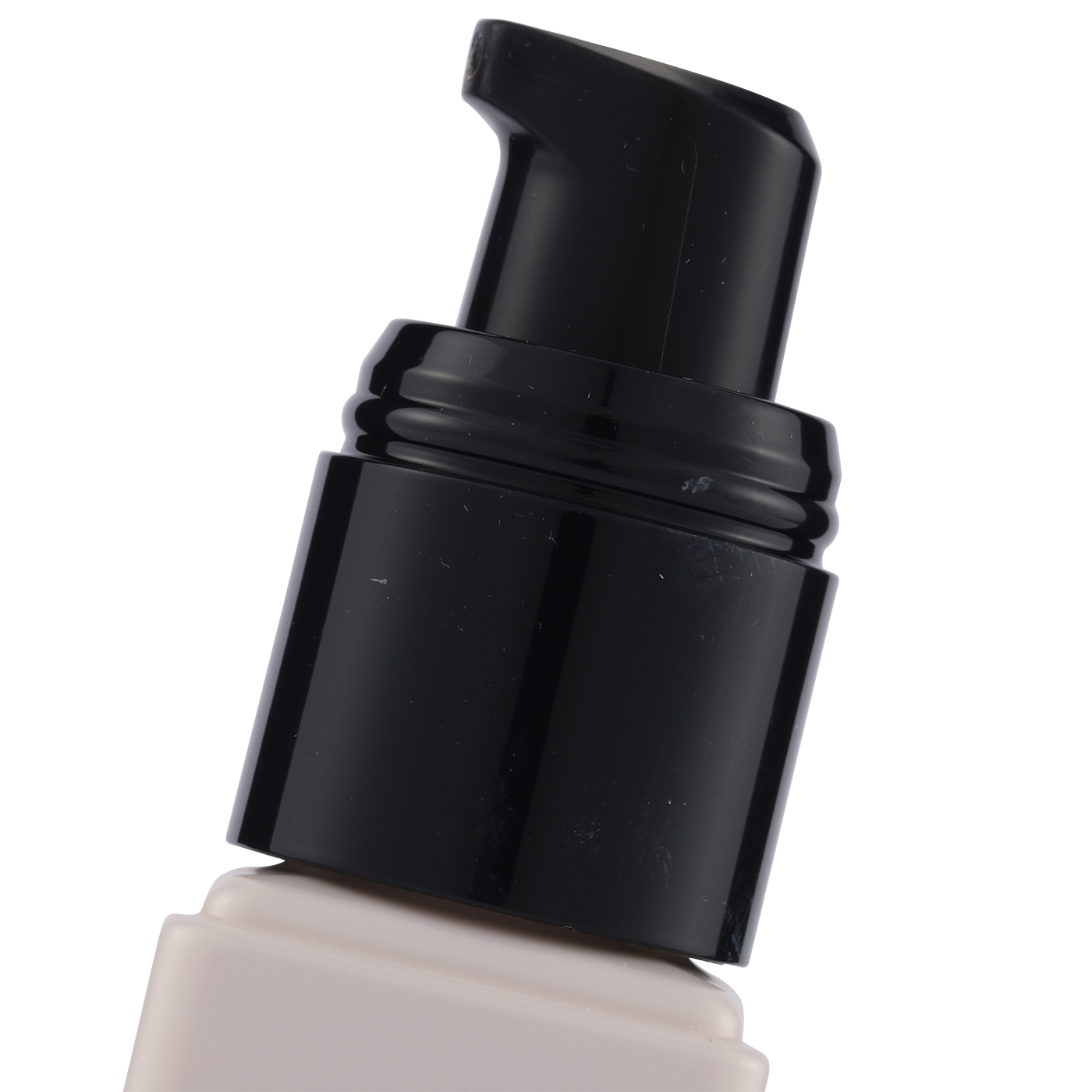 コスメデコルテ ザ リキッドファンデーションを他商品と比較 口コミや評判を実際に使ってレビューしました Mybest