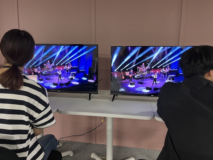 低音に迫力があり、臨場感がある。音質もクリアでセリフを聞き取りやすい