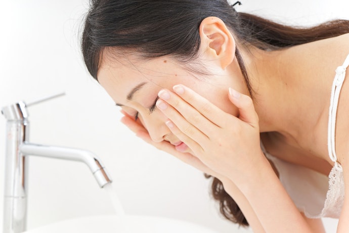 スッキリ感としっとり感を両立。洗顔後の突っ張り感が気になる人向き