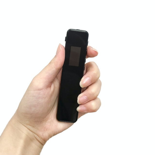 OFIYAA ボイスレコーダー V82をレビュー！クチコミ・評判をもとに徹底