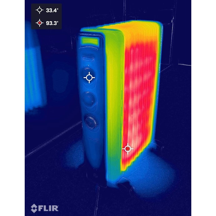 デロンギ ヴェルティカルド オイルヒーター RHJ21F0812を デロンギ ヴェルティカルド オイルヒーター RHJ21F0812を