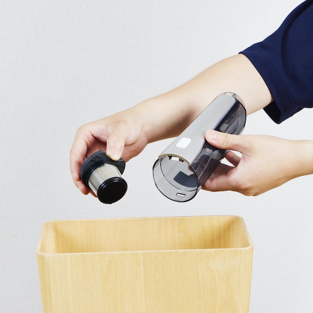 アクア ハンディ掃除機 AQC-HH700をレビュー！クチコミ・評判をもとに