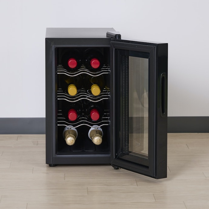 FIFTY ワインセラー WCF-18 売場展開中!!! FIFTY ワインセラー WCF-18 売場展開中!!!