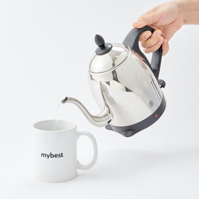 未使用品　ラッセルホブス　電気ケトル　7408JP Russell Hobbs (ラッセルホブス) カフェケトル 0.8L[7408JP