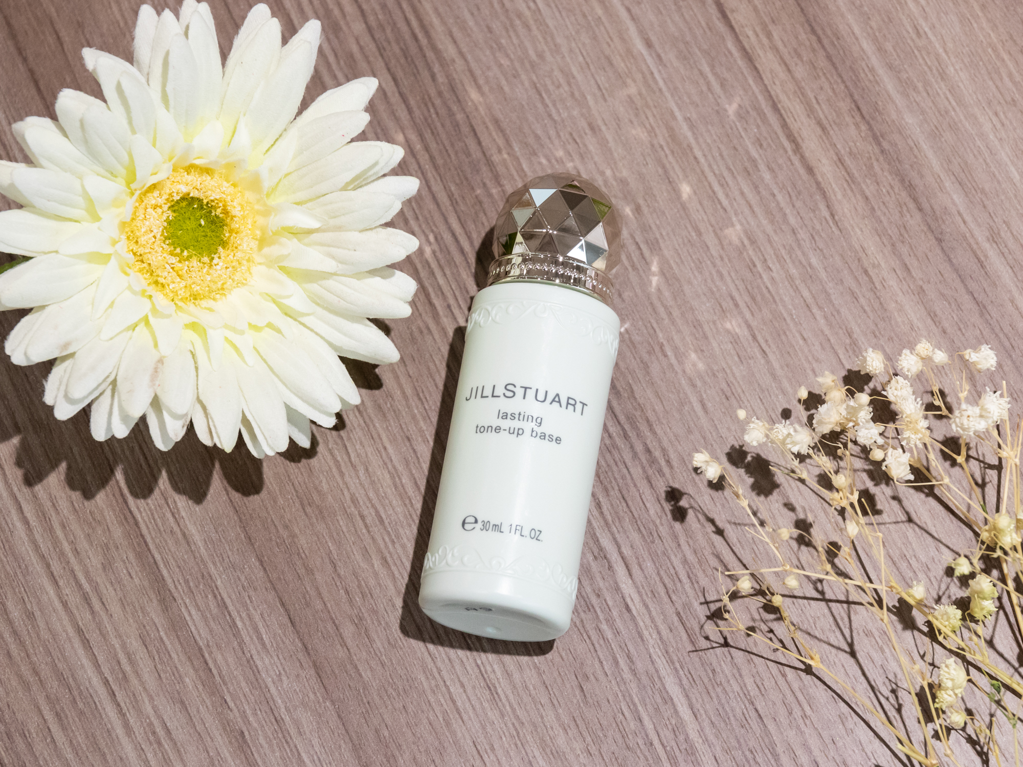 ジルスチュアート ラスティングトーンアップベースを他商品と比較 口コミや評判を実際に使ってレビューしました Mybest