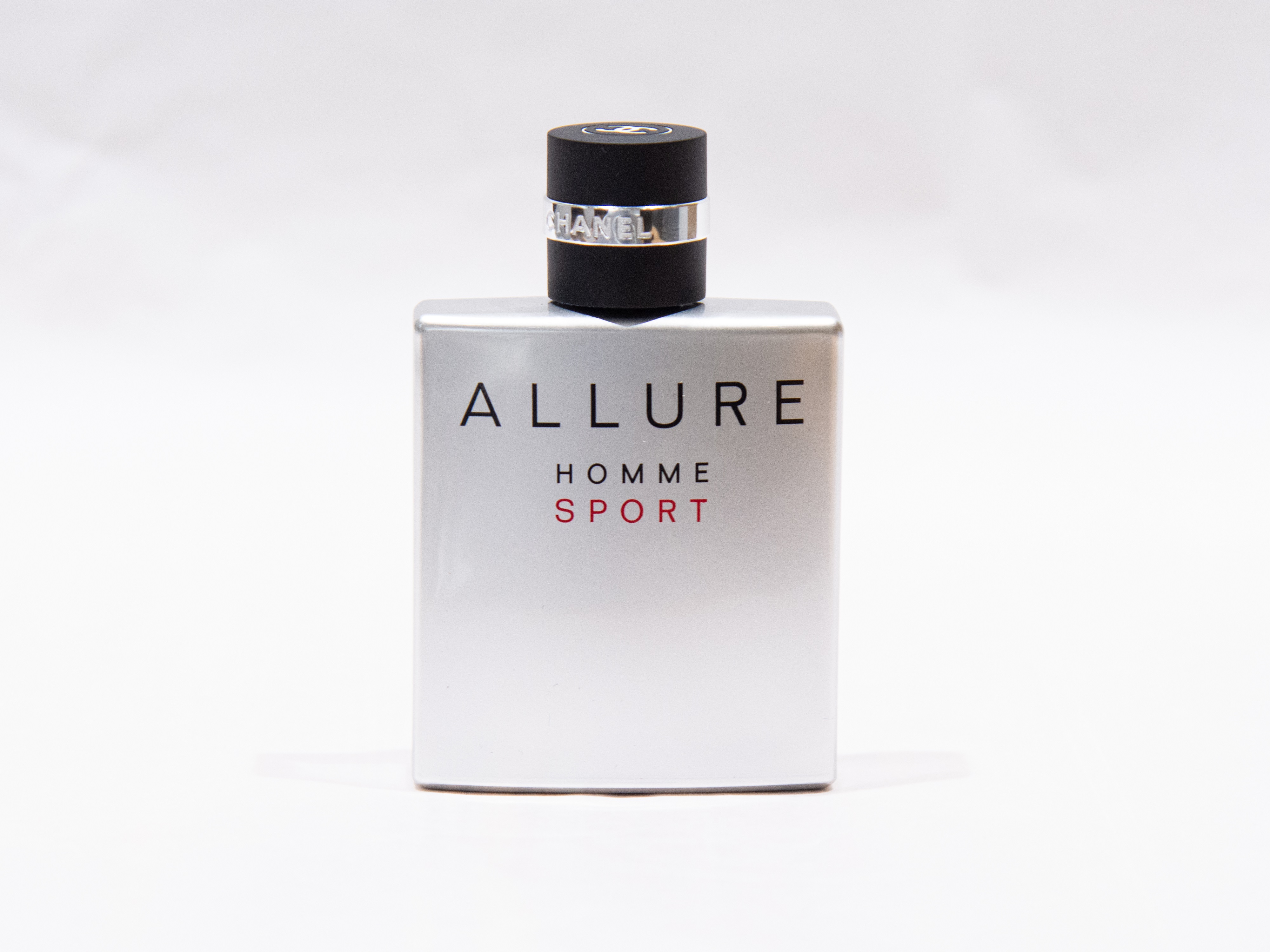 シャネル アリュール オム スポーツ Edt Spを他商品と比較 口コミや評判を実際に使ってレビューしました Mybest