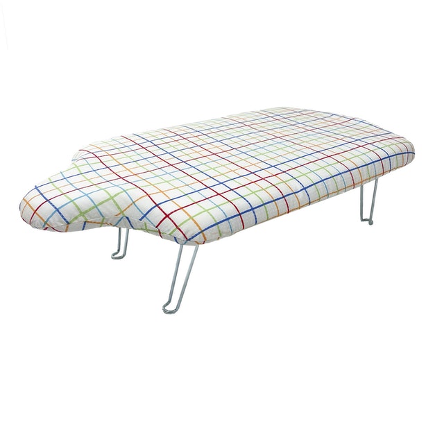 山崎実業 軽量人体型アイロン台 フック付きを全22商品と比較 口コミや評判を実際に使ってレビューしました Mybest