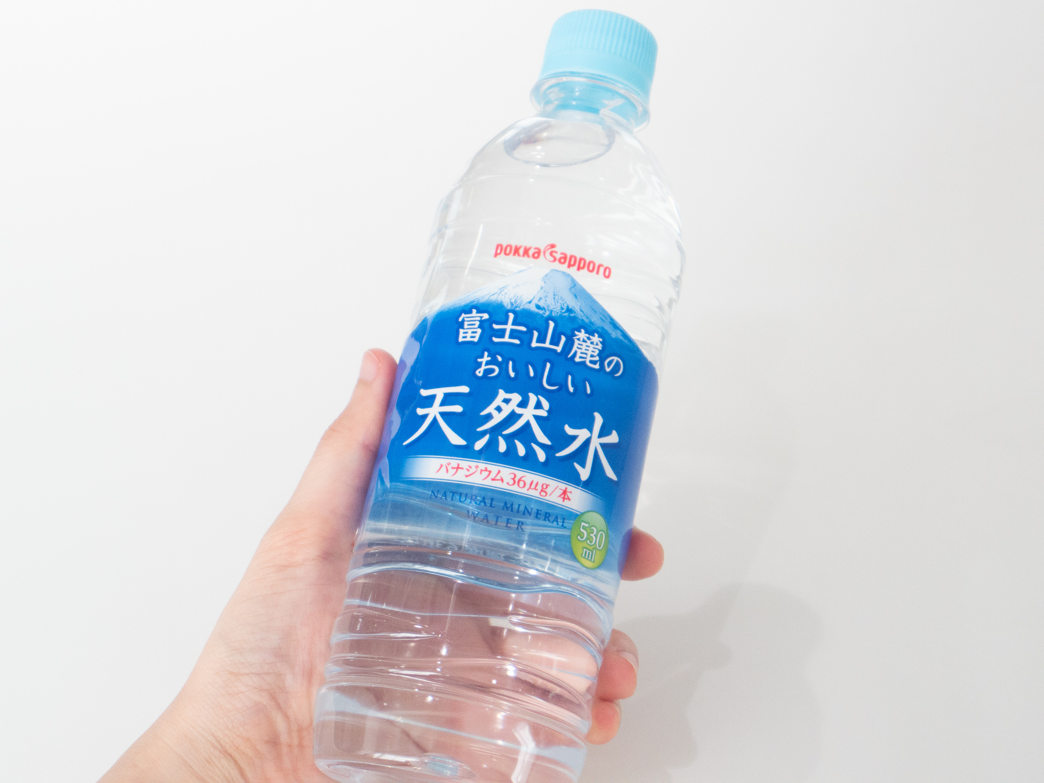 ポッカサッポロ 富士山麓のおいしい天然水の口コミや評判を実際に使って検証レビュー Mybest