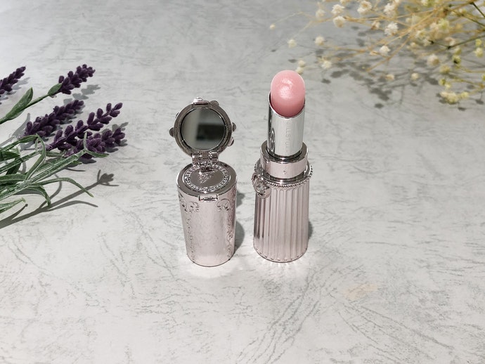 ジルスチュアート リップグロウ バームを全56商品と比較 口コミや評判を実際に使ってレビューしました Mybest