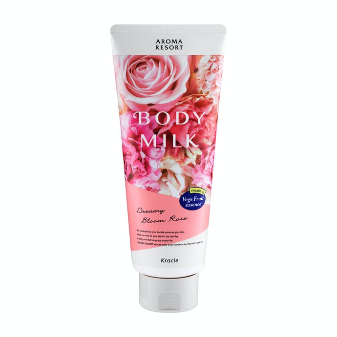 アロマリゾート ボディミルク ドリーミーブルームローズを他商品と比較 口コミや評判を実際に使ってレビューしました Mybest