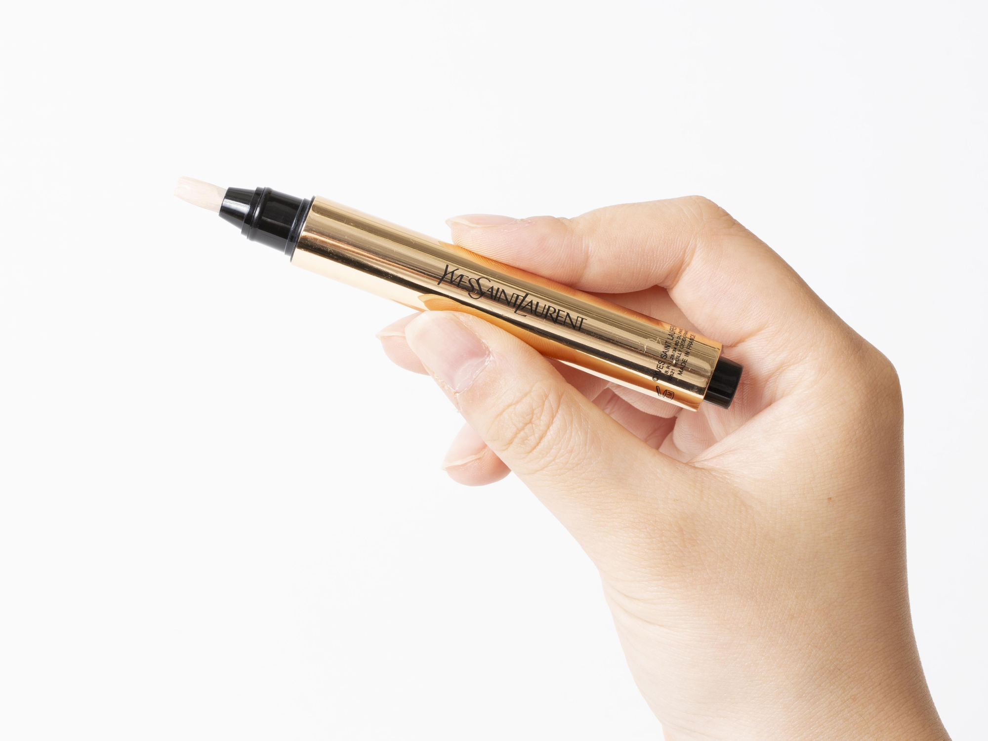 イヴサンローラン ラディアント タッチを他商品と比較 口コミや評判を実際に使ってレビューしました Mybest