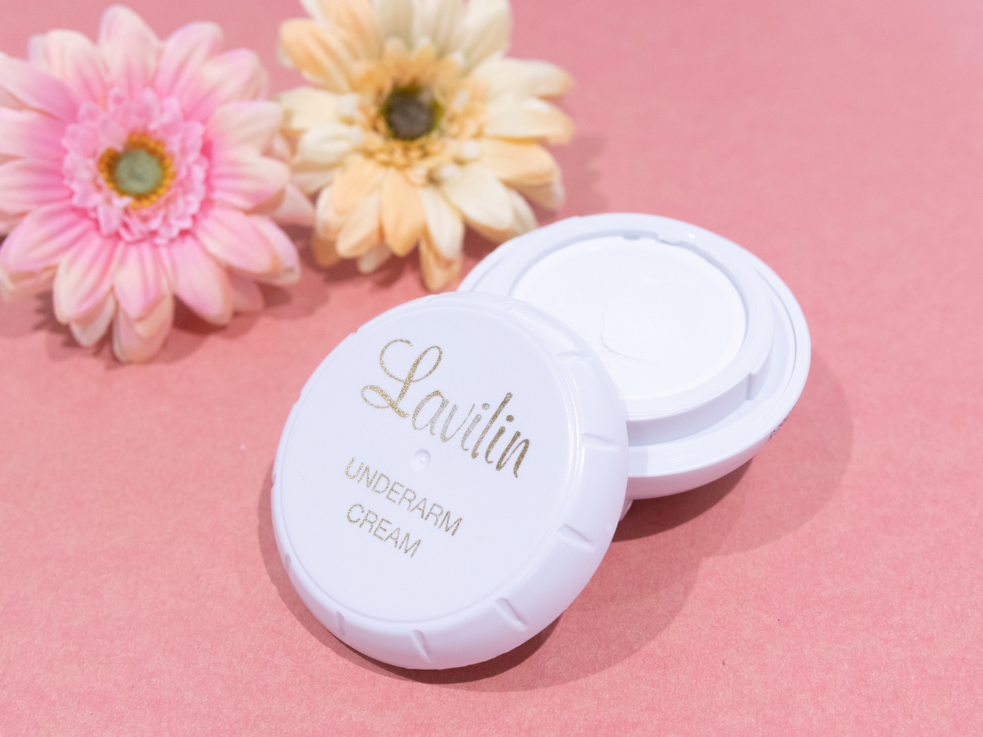 ラヴィリン アンダーアームクリームを他商品と比較 口コミや評判を実際に使ってレビューしました Mybest