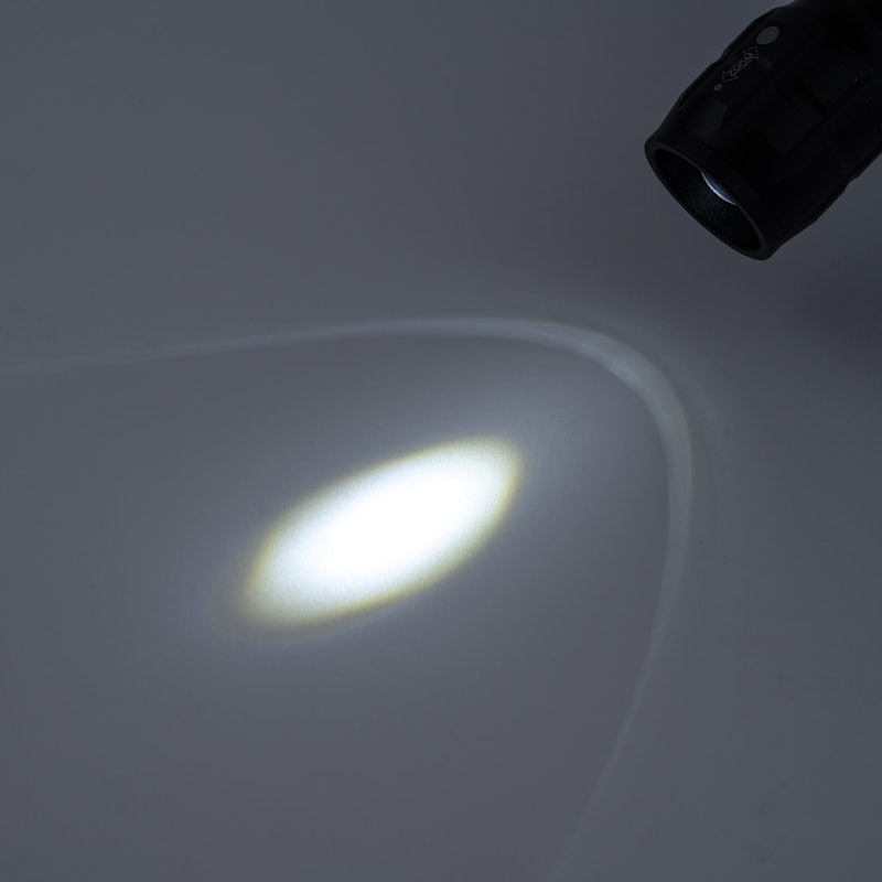 LED懐中電灯 7