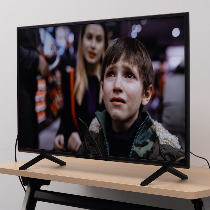 4K液晶テレビ 3