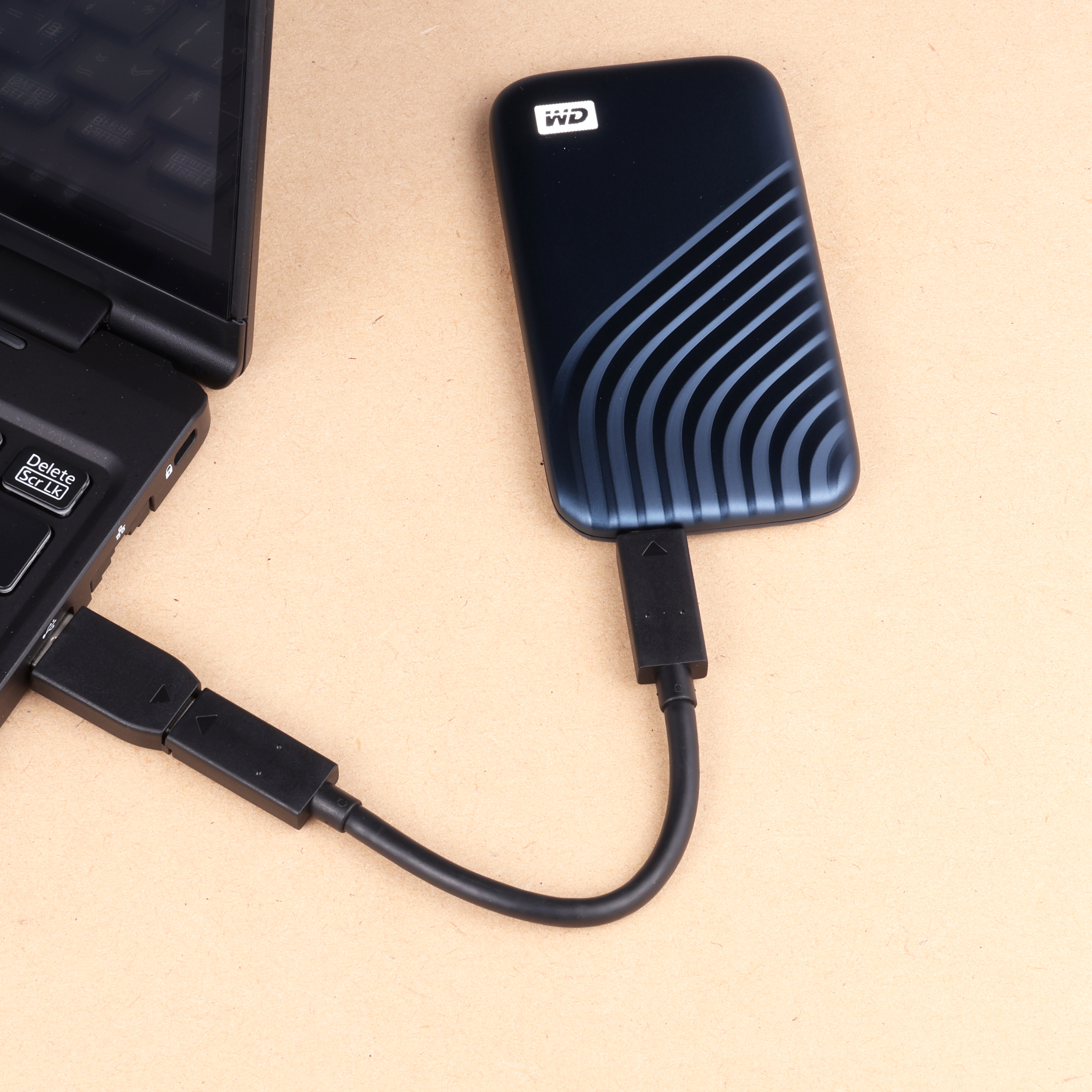 ウエスタンデジタル My Passport SSD WDBAGF0010BBL-JESNを検証