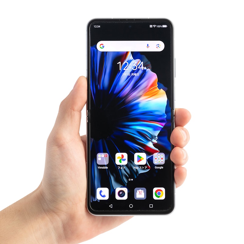 ZTE nubia Flip2を徹底レビュー!実際に使ってわかったよい点・気に ZTE nubia Flip2を徹底レビュー!実際に使ってわかったよい点・気に
