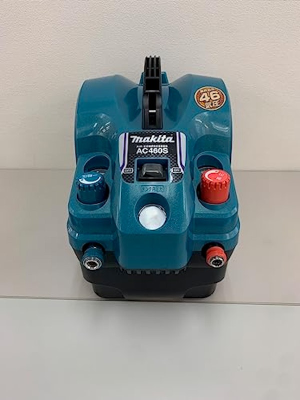 内装エアコンプレッサ 3