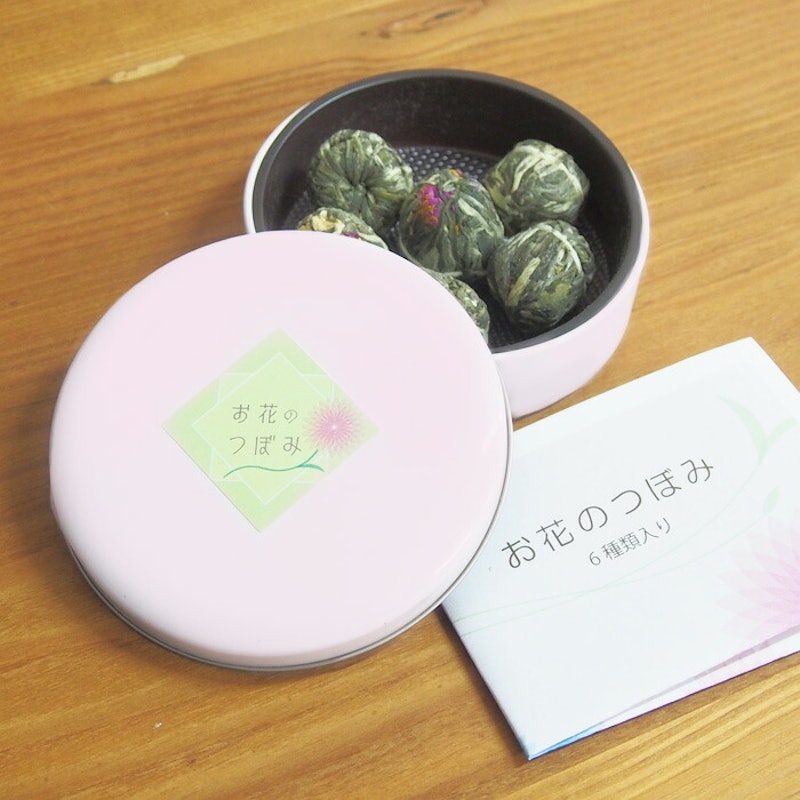 お花のつぼみとティーポット カーネーション茶 5