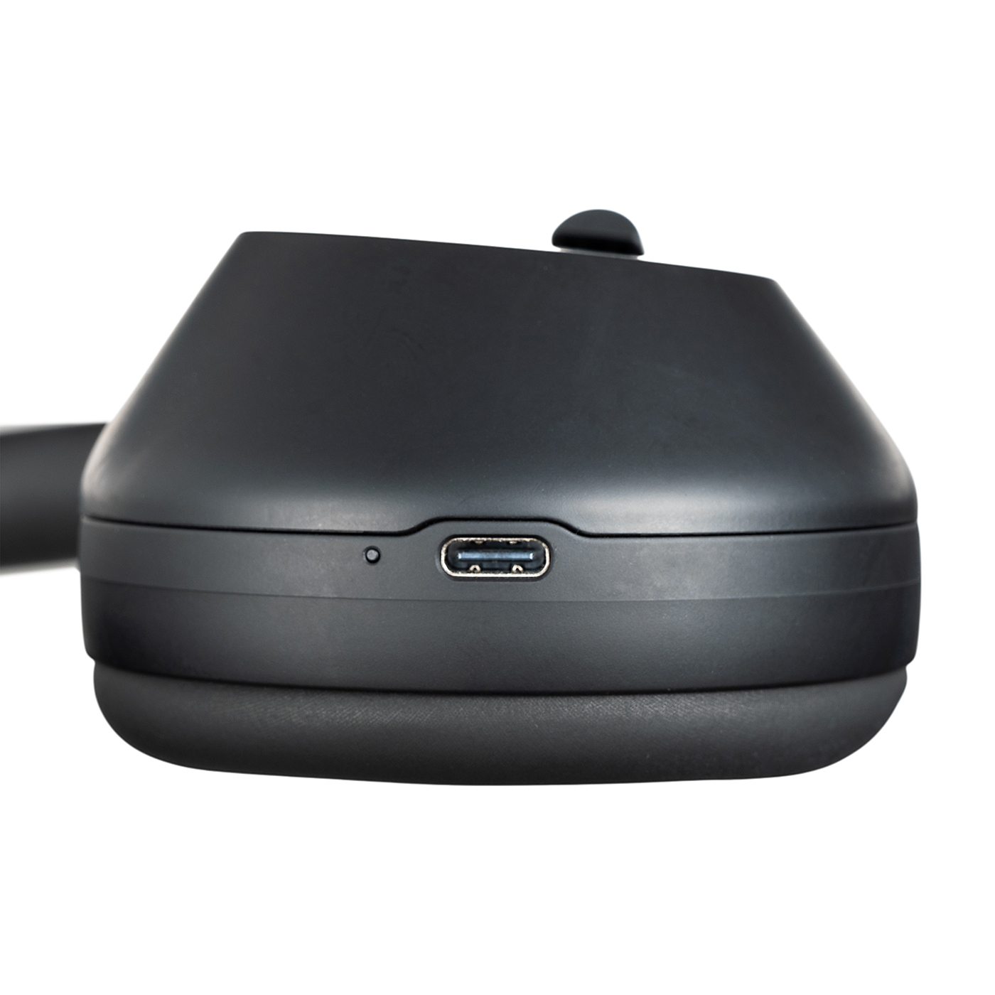 SONY WH-1000XM5の音質は悪い？実際に使ってノイキャン性能や装着感も