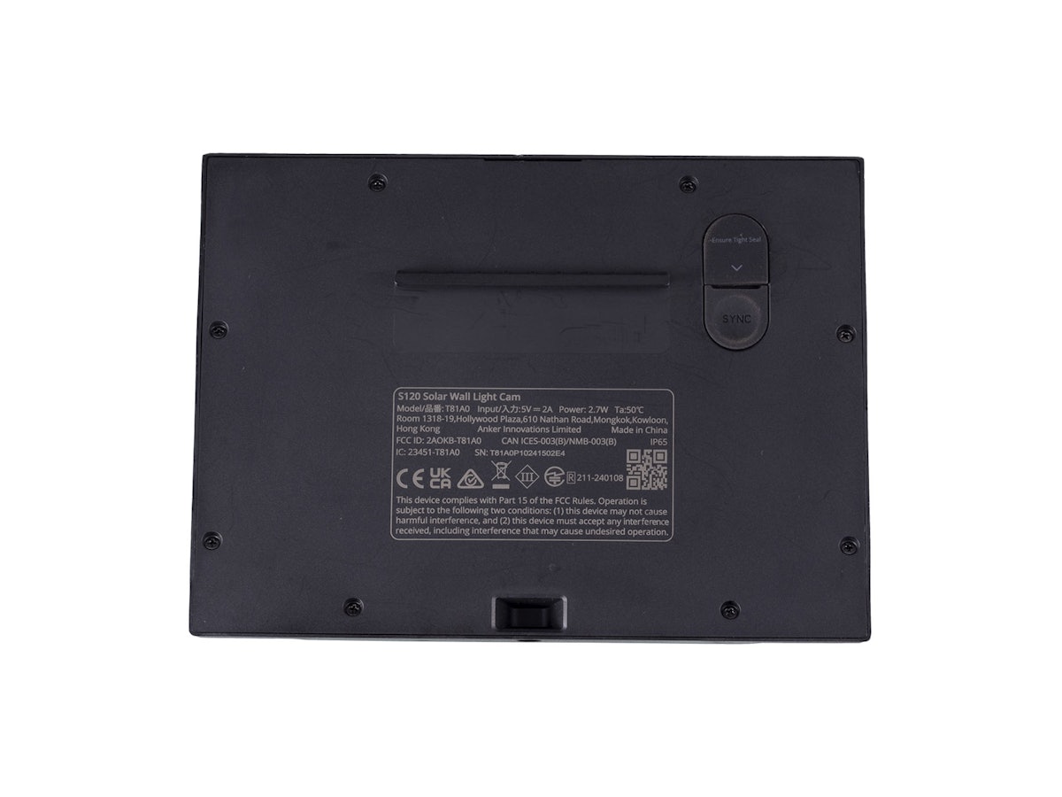 Anker Eufy Solar Wall Light Cam S120 T81A0311の口コミ・評判 Anker Eufy Solar Wall Light Cam S120 T81A0311の口コミ・評判