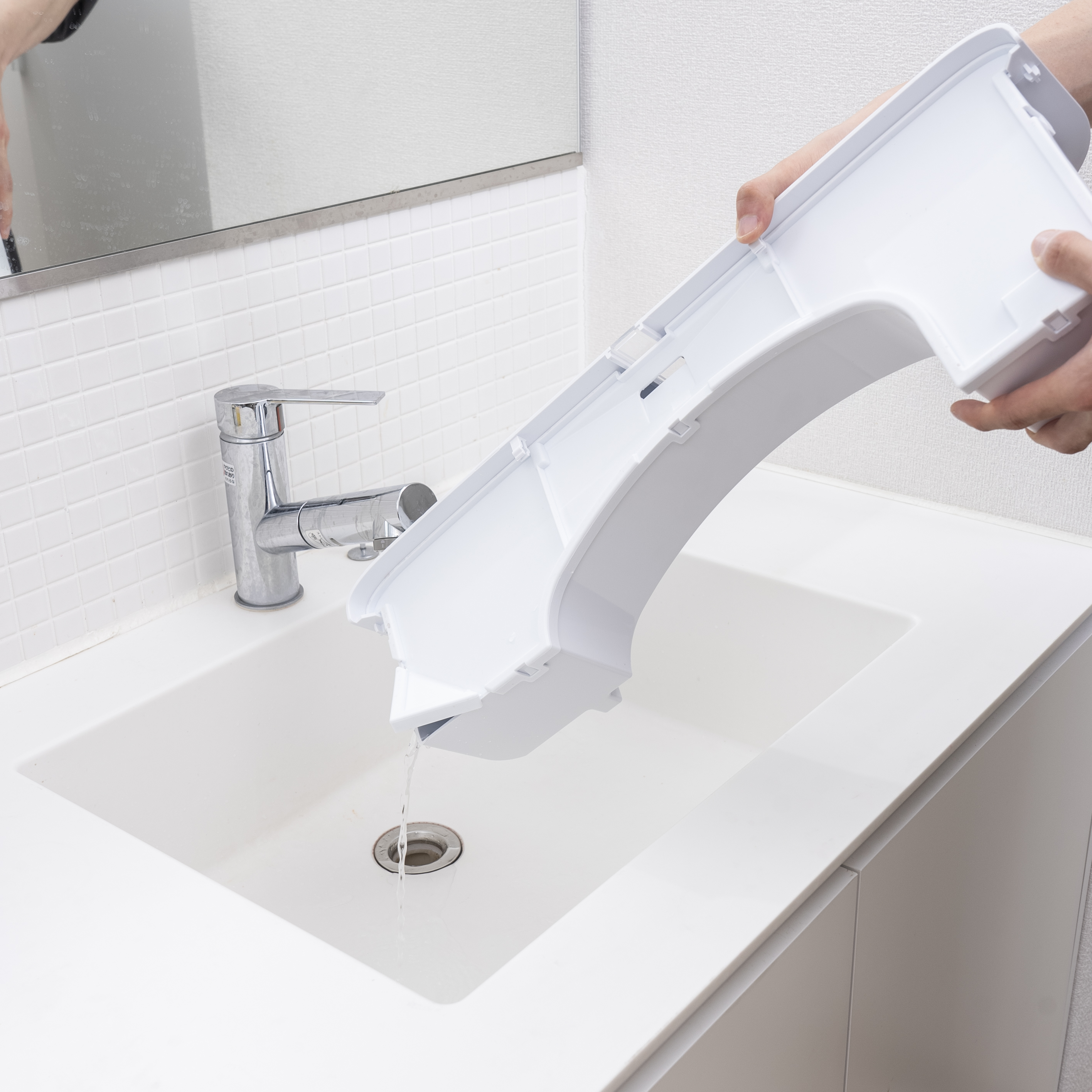 コンプレッサー式衣類乾燥除湿機 8