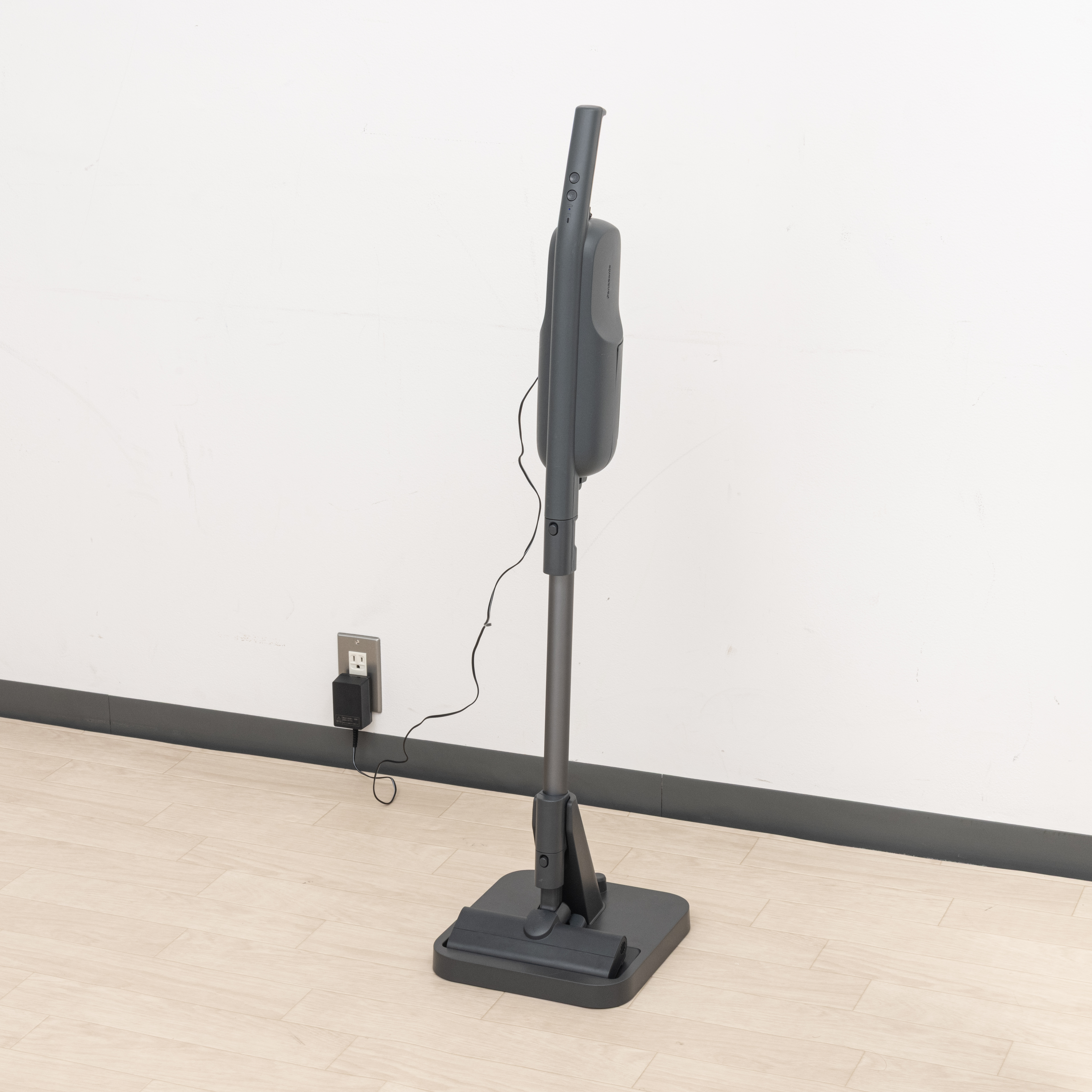 パナソニック 紙パック式コードレススティック掃除機 MC-PB61Jの