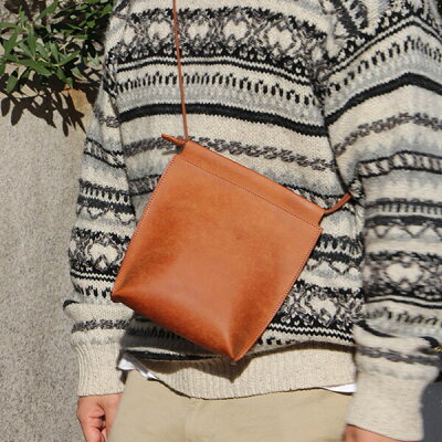 数学者 社説 効率 サコッシュ メンズ ダサい Unchained Love Org