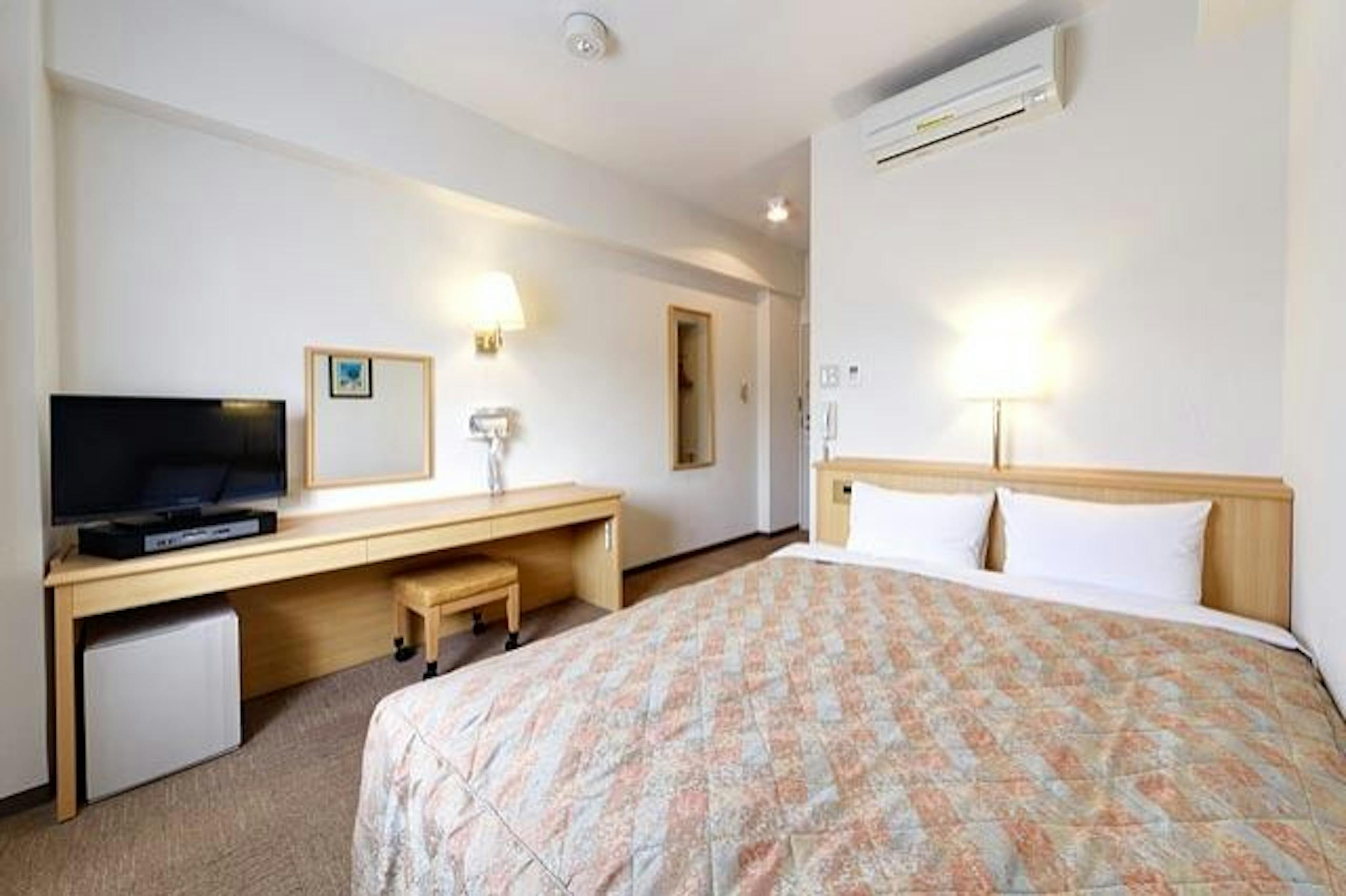 HOTEL AZ 福岡和白店 2