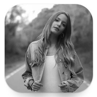 Black And White Photo Effect 1