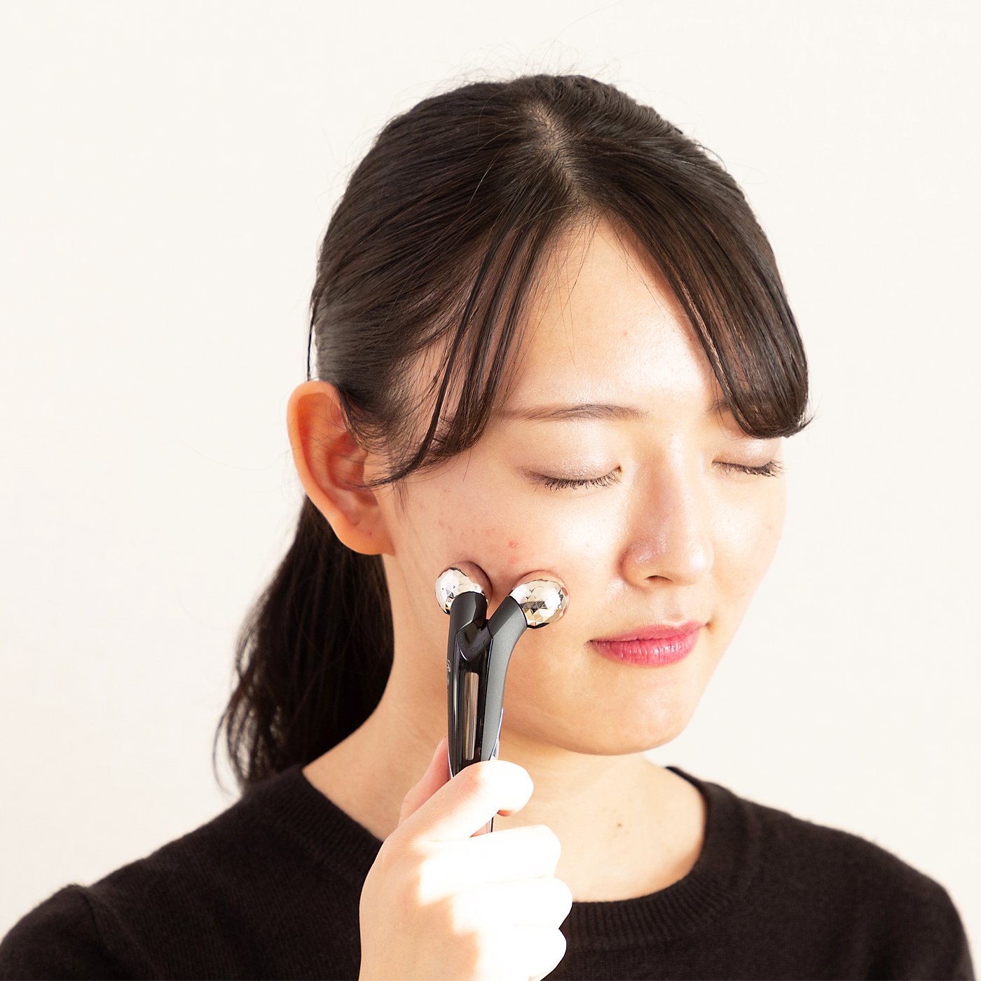 Refa 小顔ローラー active リファアクティブフィット - ReFa ACTIVE FIT | 商品情報 | ReFa