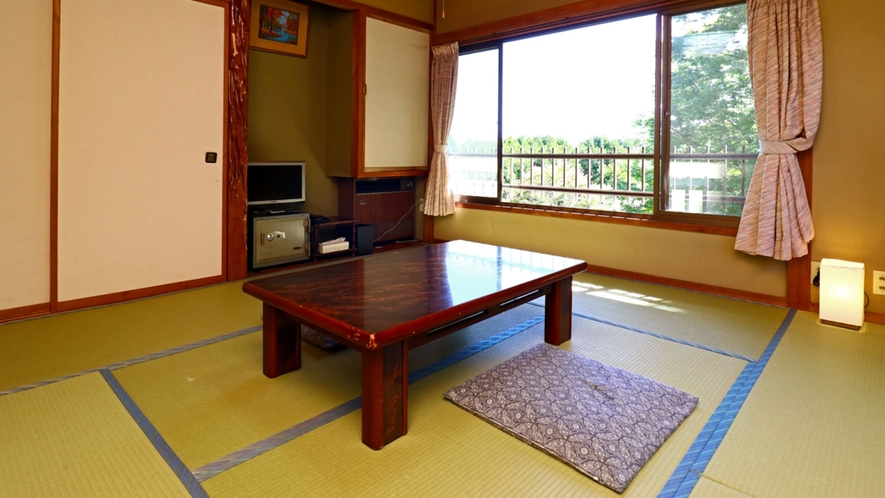 ゆうすげ温泉旅館 1