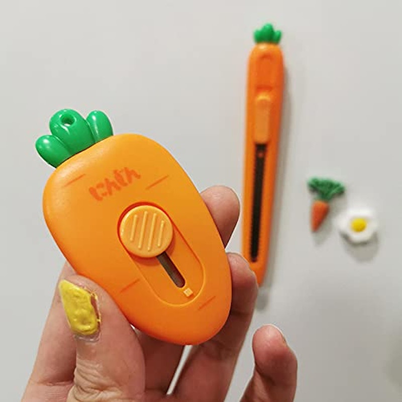 格納式ボックスカッター 4