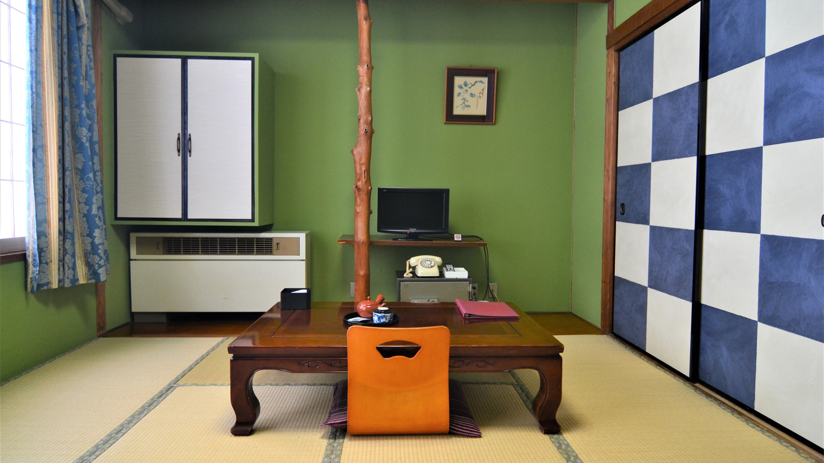 ホテルニュー梅屋 3