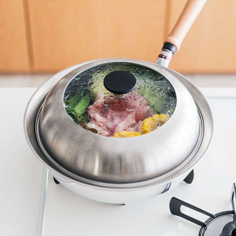 フライパン用フタ付きステンレス蒸し器 9
