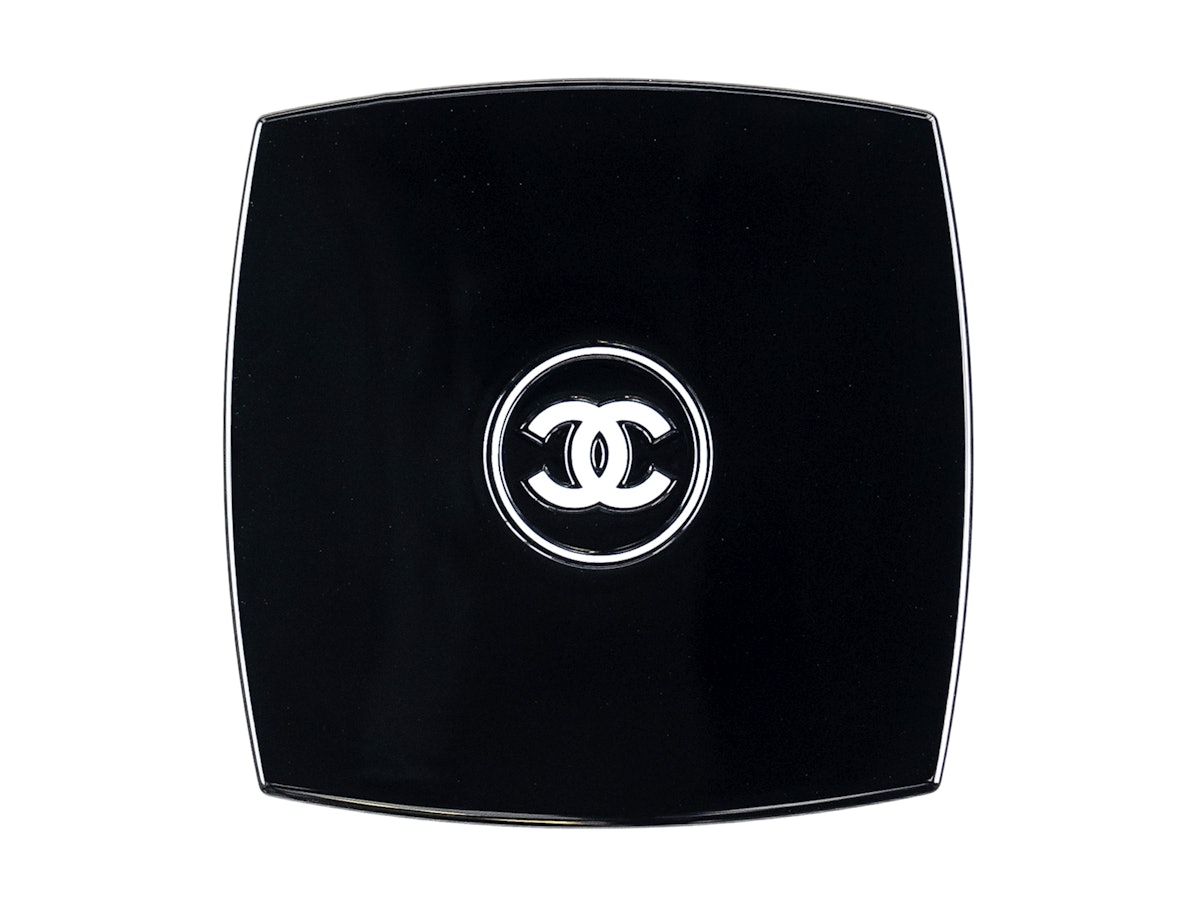 シャネル レキャトル オンブル 79 スパイシーズをレビュー!クチコミ シャネル レキャトル オンブル 79 スパイシーズをレビュー!クチコミ