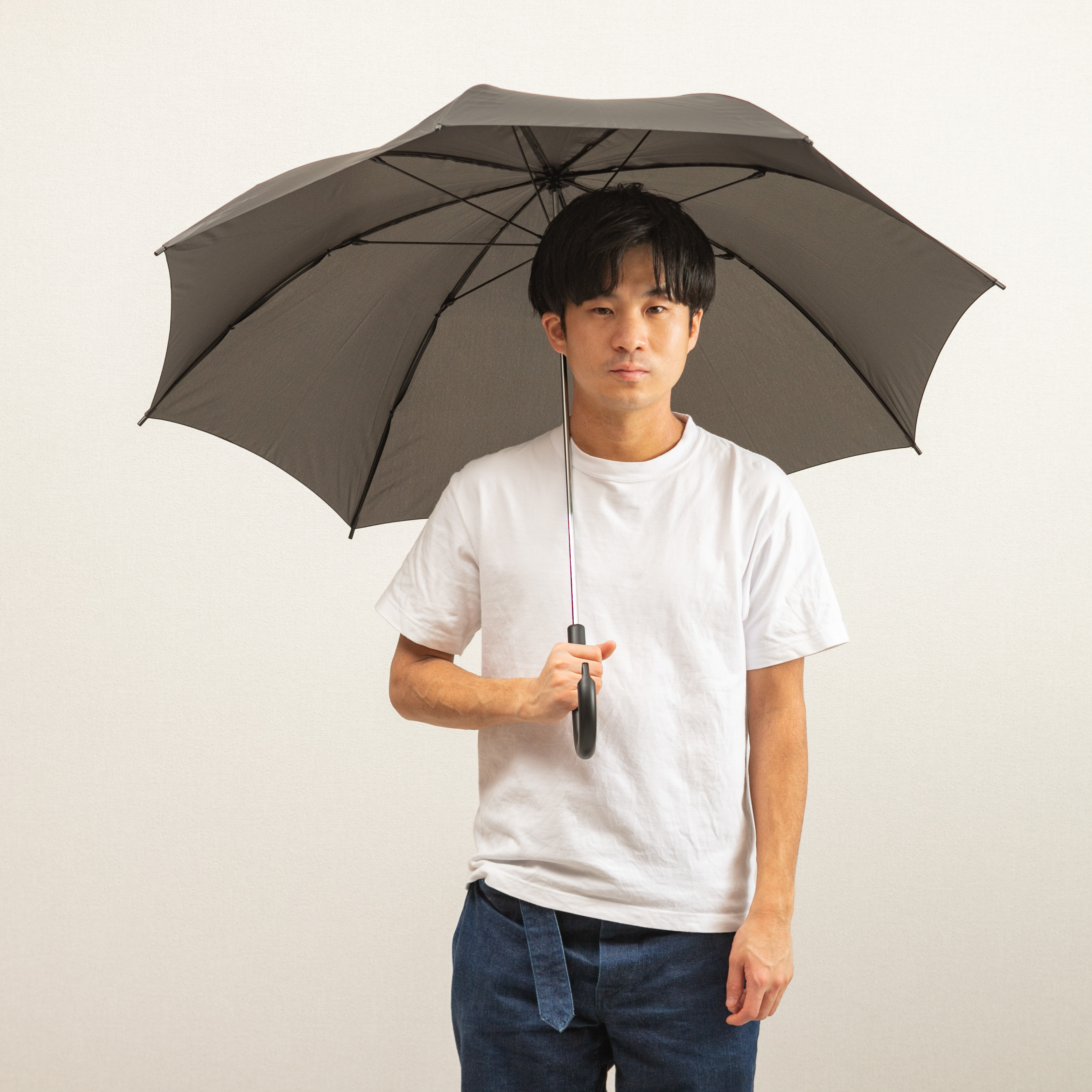 しるしのつけられる傘 8