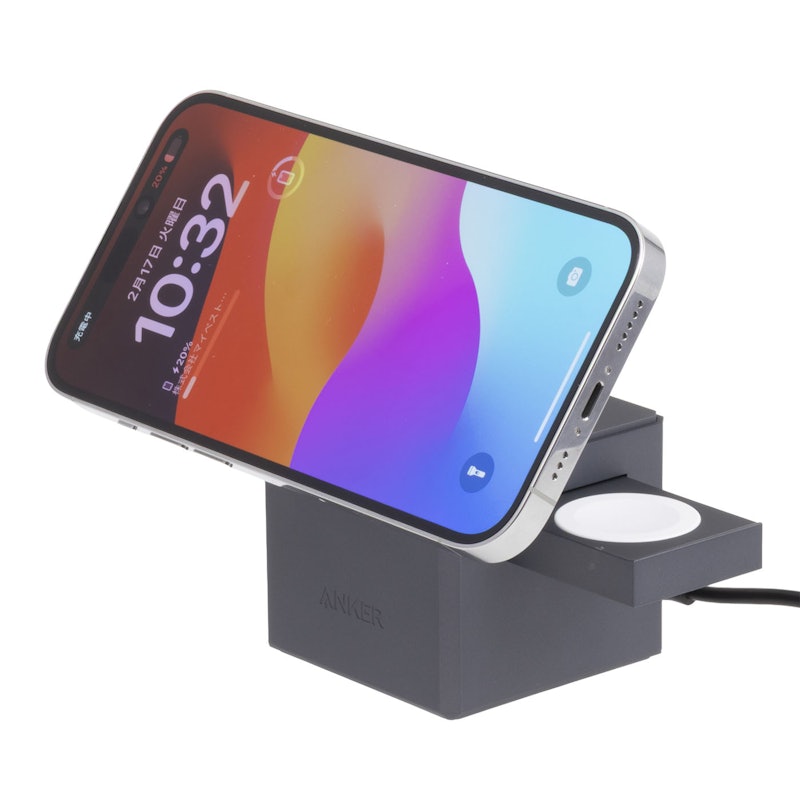 3-in-1 Cube with MagSafe 4