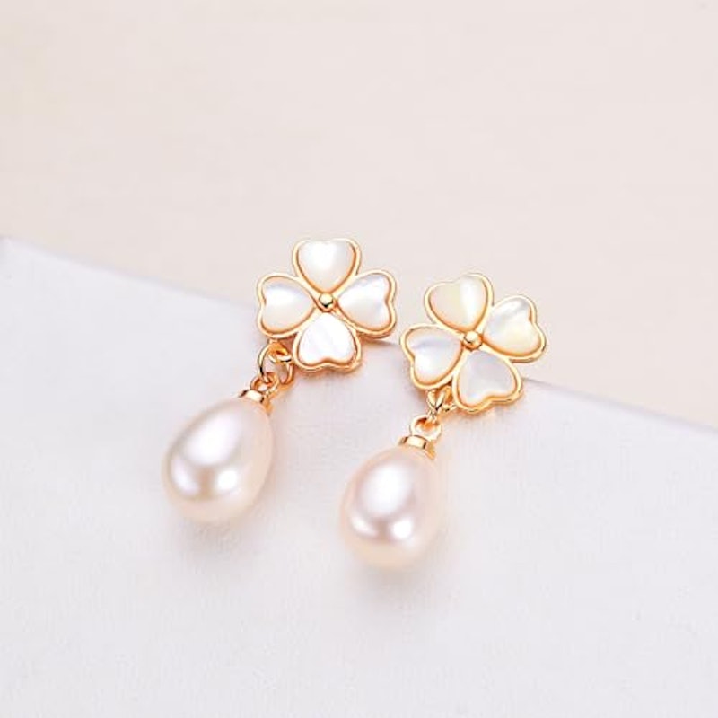 四葉のクローバーピアス 3
