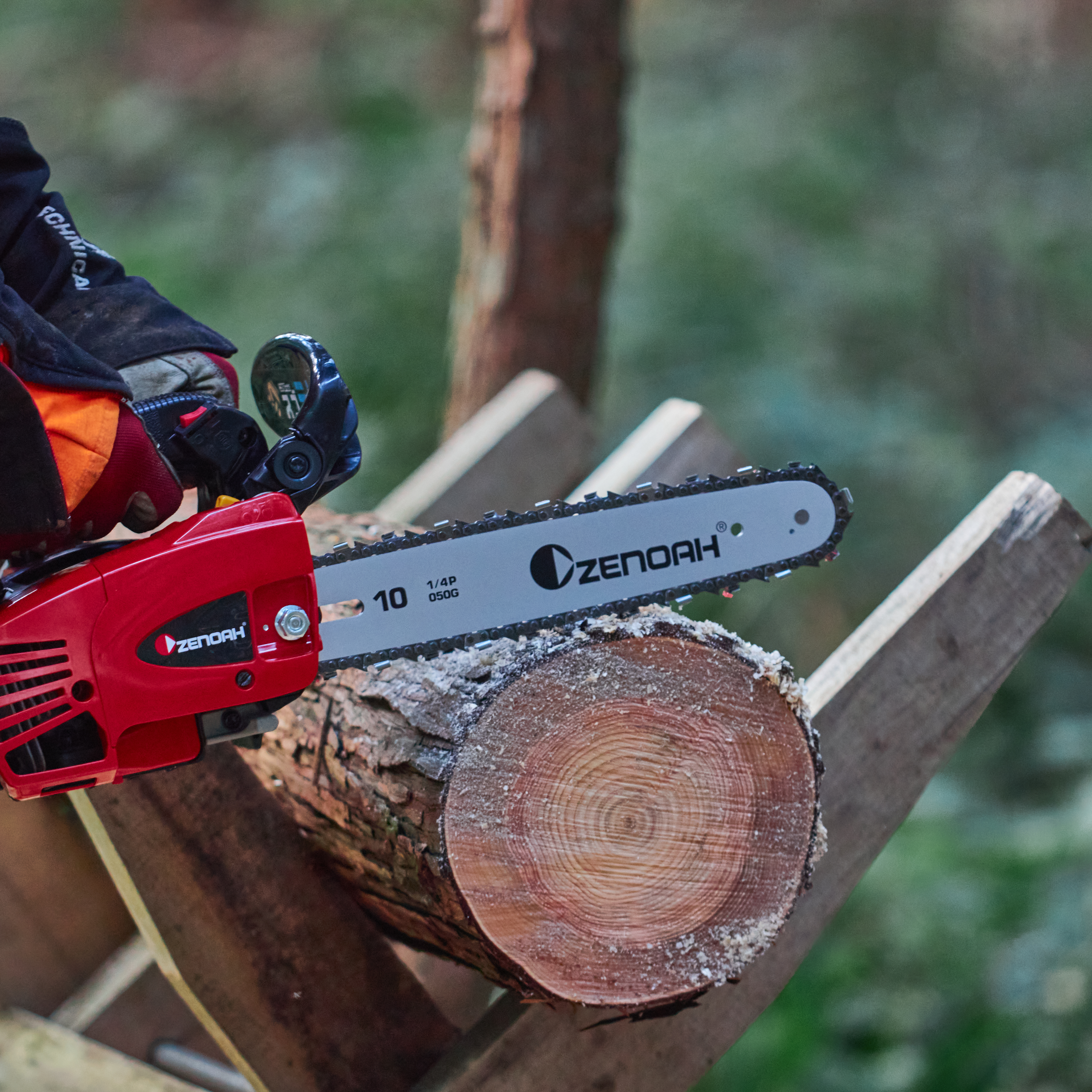 ゼノア チェーンソー G2100T-25P10をレビュー！クチコミ・評判をもとに