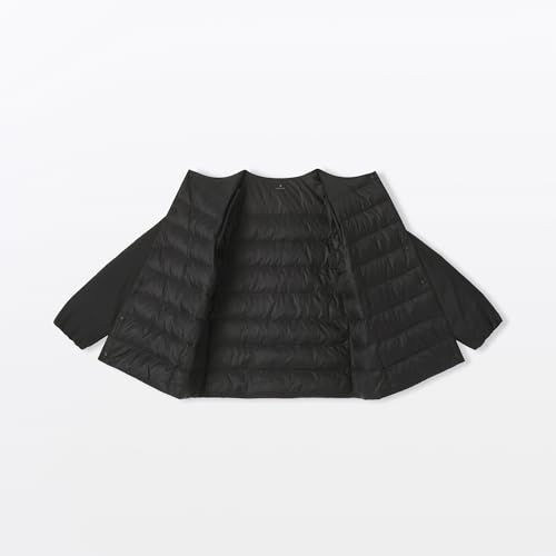 軽量ダウンポケッタブルノーカラージャケット 3