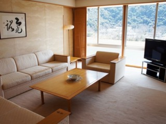 鵜匠の家 すぎ山 3
