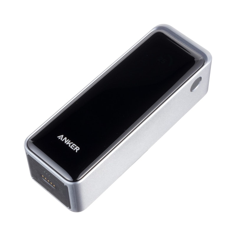 Anker Power Bank(25000mAh, Built-In & 巻取り式USB-Cケーブル Anker Power Bank(25000mAh, Built-In & 巻取り式USB-Cケーブル
