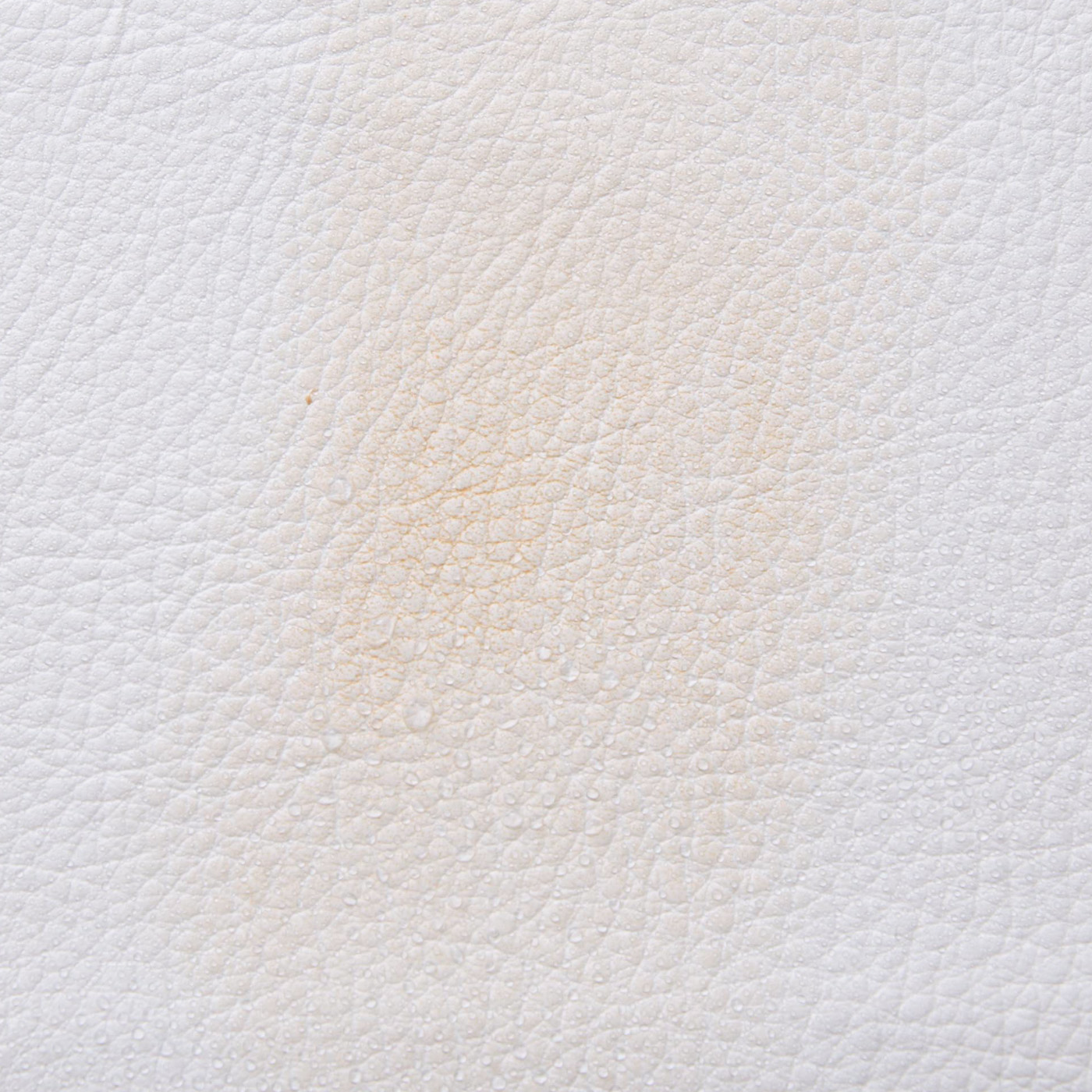 セザンヌ Uvリキッドファンデーションを他商品と比較 口コミや評判を実際に使ってレビューしました Mybest