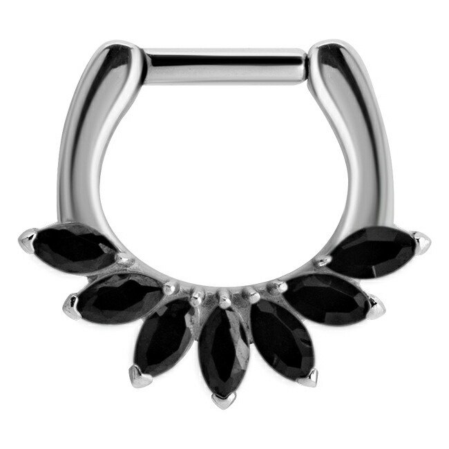 ボディピアス 3