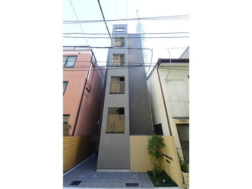 THE BONDS HOTEL TOKYO 1