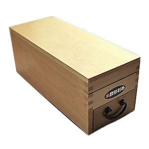 鰹箱 玉座 2