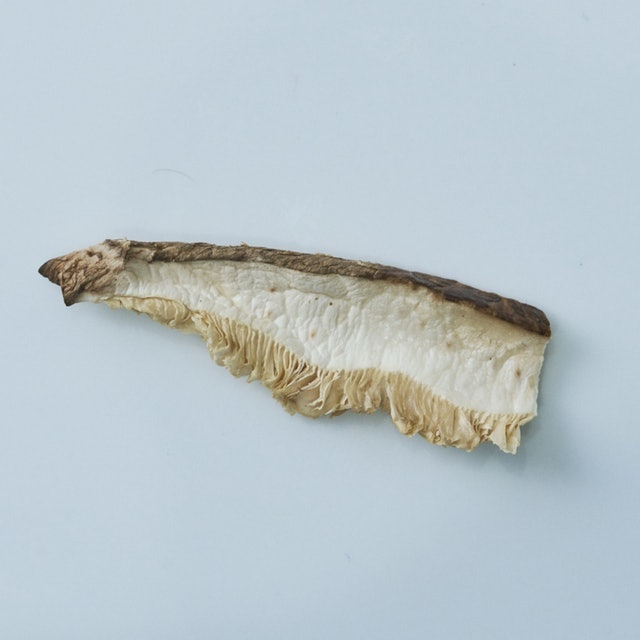 アトレージュ Ad リファイニング アイクリームを他商品と比較 口コミや評判を実際に使ってレビューしました Mybest