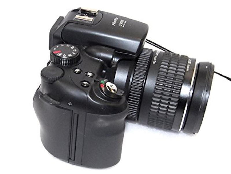 FinePix S9000 2